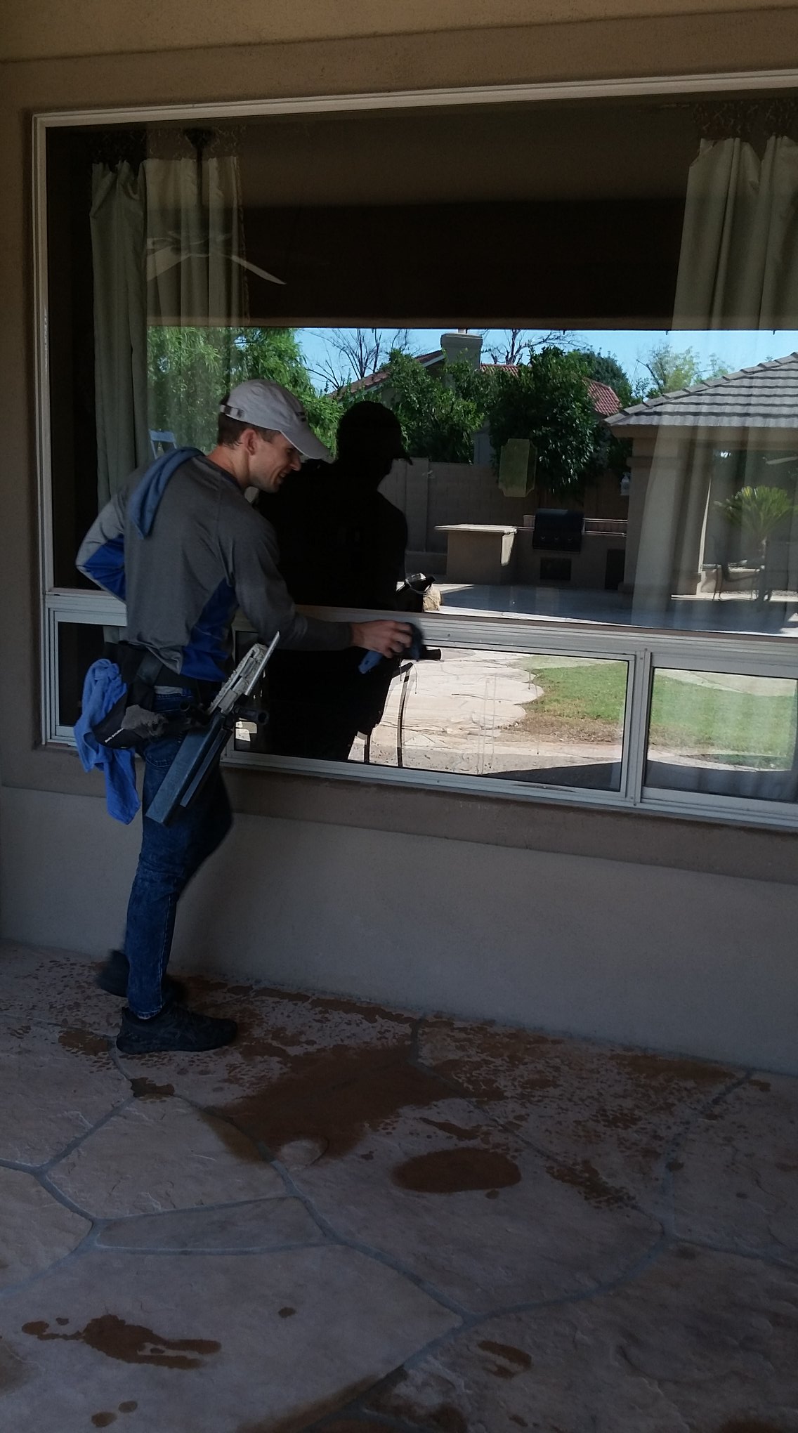 Cleaning Exterior Windows